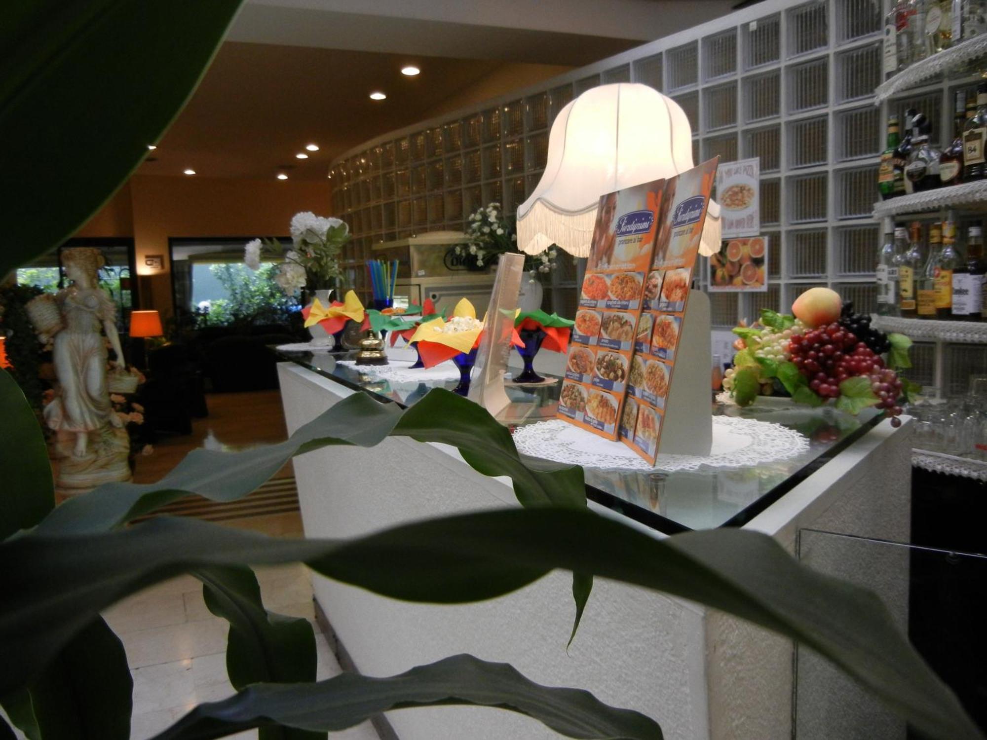 Delle Nazioni Milan Hotel Екстер'єр фото